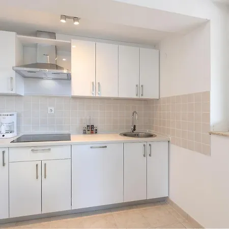 Sea View By Moro 3 *