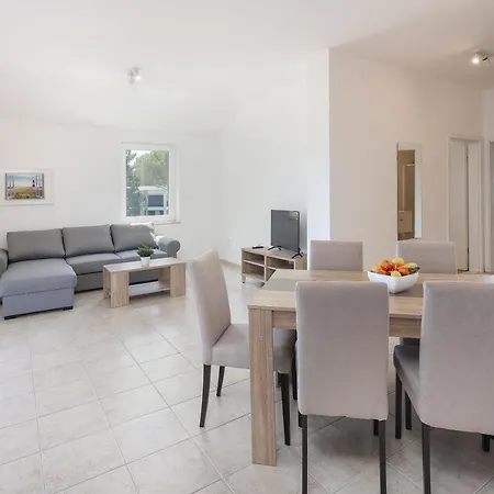 Apartmán Sea View By Moro 3 *