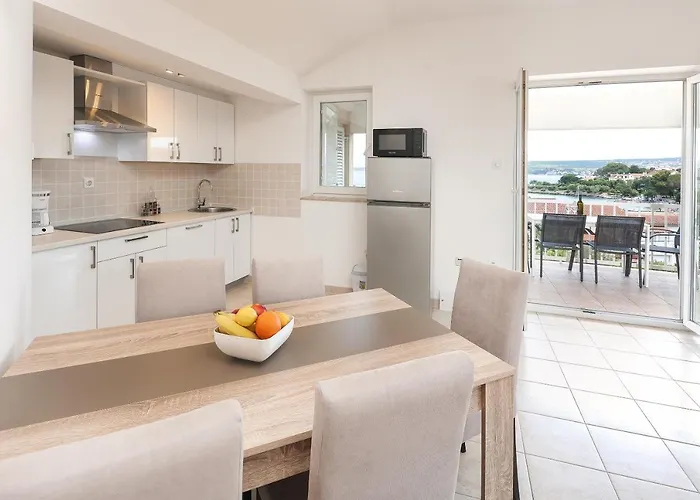 Apartment Sea View By Moro 3 *